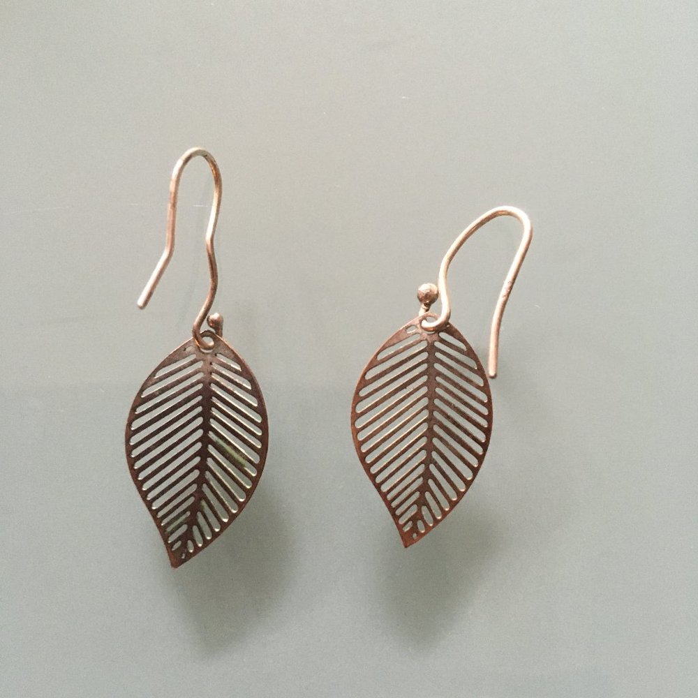 Leaf earrings